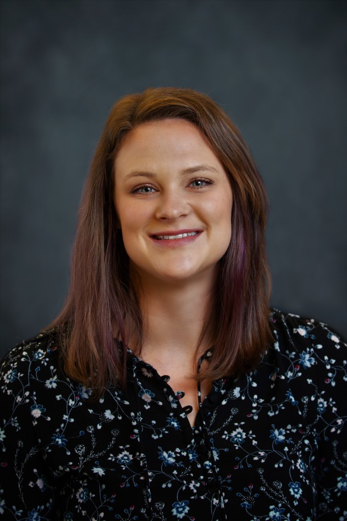 Photo of April (Hines) Mattei (Class of '10)