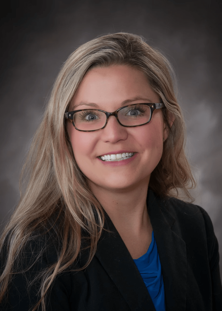 Photo of Lindsay Regali (Class of '09)