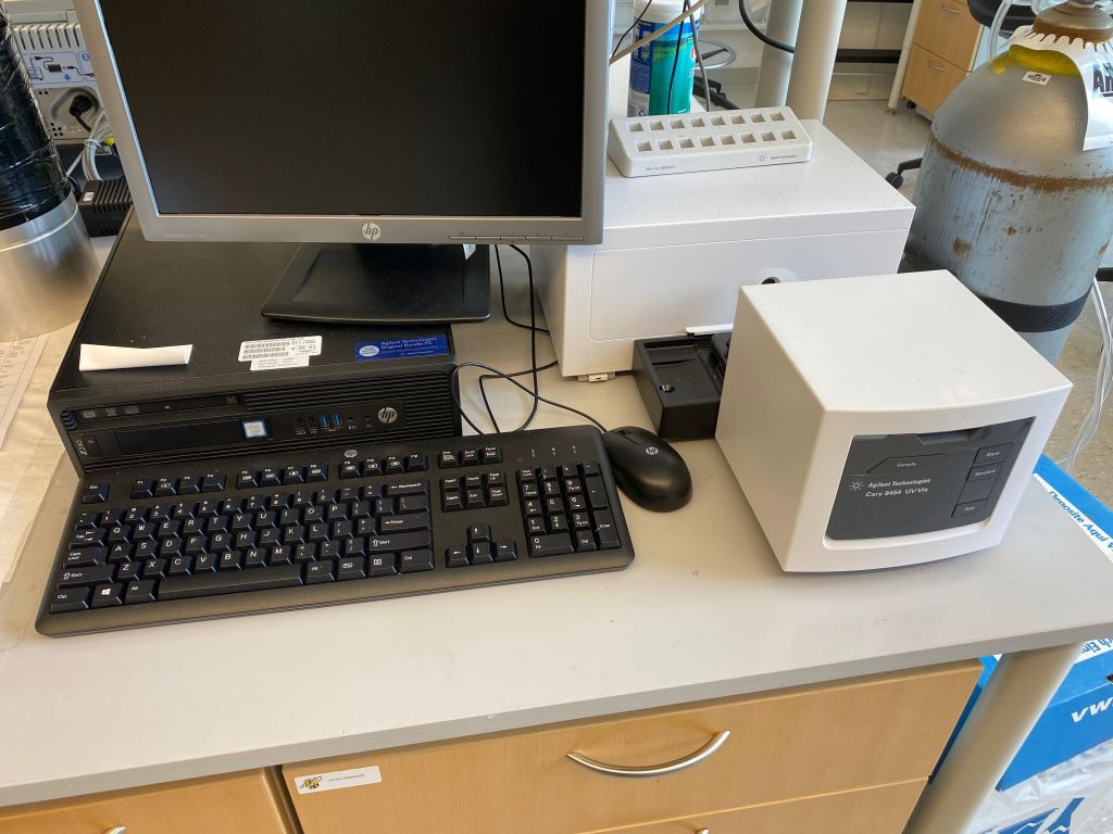 Cary 8454 UV-Vis Spectrometer